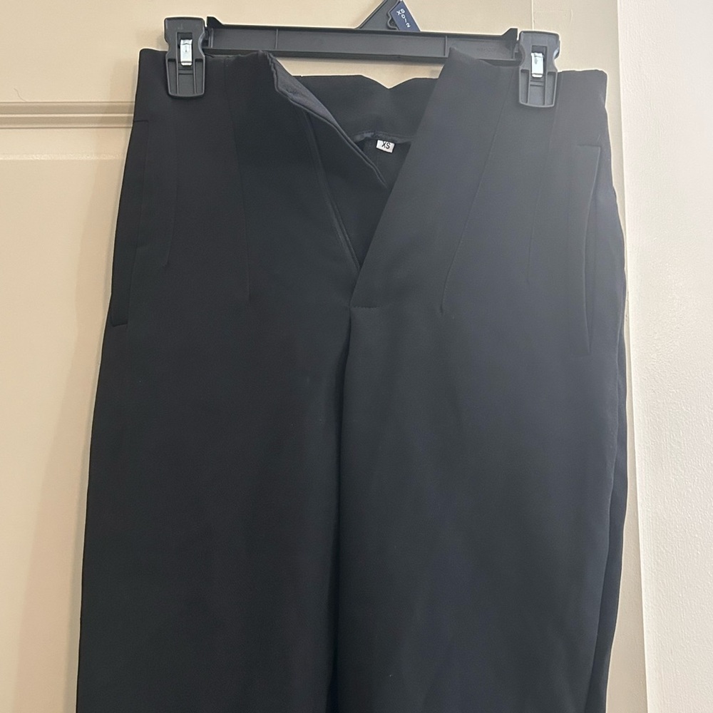 Women’s Black Pants